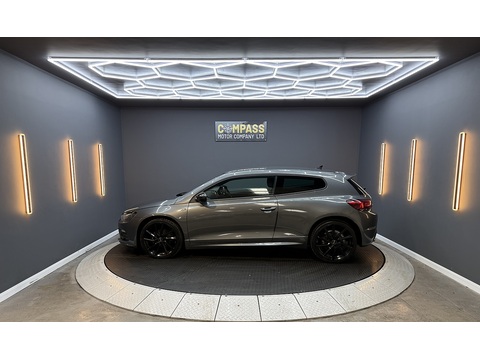 2.0 TDI BlueMotion Tech R-Line Hatchback 3dr Diesel Manual Euro 5 (s/s) (Leather, Nav) (140 ps)