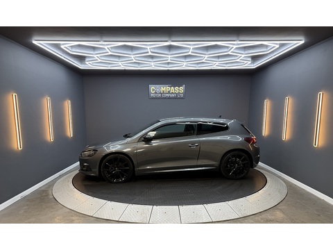 2.0 TDI BlueMotion Tech R-Line Hatchback 3dr Diesel Manual Euro 5 (s/s) (Leather, Nav) (140 ps)