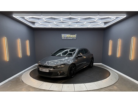 2.0 TDI BlueMotion Tech R-Line Hatchback 3dr Diesel Manual Euro 5 (s/s) (Leather, Nav) (140 ps)