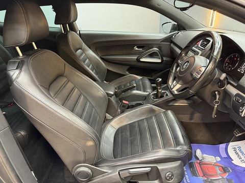 2.0 TDI BlueMotion Tech R-Line Hatchback 3dr Diesel Manual Euro 5 (s/s) (Leather, Nav) (140 ps)