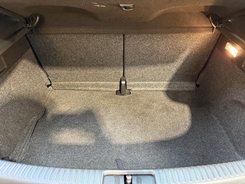 2.0 TDI BlueMotion Tech R-Line Hatchback 3dr Diesel Manual Euro 5 (s/s) (Leather, Nav) (140 ps)