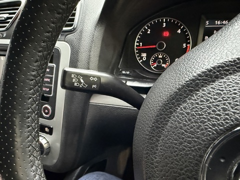 2.0 TDI BlueMotion Tech R-Line Hatchback 3dr Diesel Manual Euro 5 (s/s) (Leather, Nav) (140 ps)