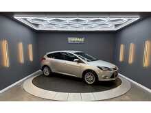 Ford Focus 1.6 Zetec Hatchback 5dr Petrol Manual Euro 5 (125 ps) 