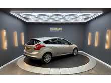 Ford Focus 1.6 Zetec Hatchback 5dr Petrol Manual Euro 5 (125 ps) 