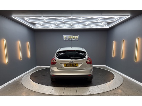 1.6 Zetec Hatchback 5dr Petrol Manual Euro 5 (125 ps)