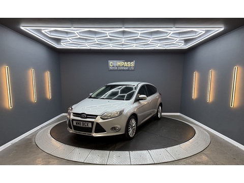 1.6 Zetec Hatchback 5dr Petrol Manual Euro 5 (125 ps)