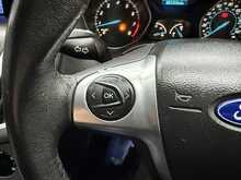 Ford Focus 1.6 Zetec Hatchback 5dr Petrol Manual Euro 5 (125 ps) 