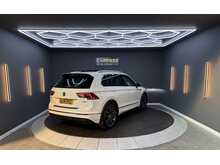 Volkswagen Tiguan 2.0 TSI R-Line SUV 5dr Petrol DSG 4Motion Euro 6 (s/s) (180 ps) 