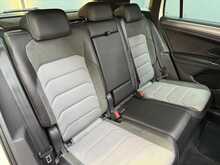 Volkswagen Tiguan 2.0 TSI R-Line SUV 5dr Petrol DSG 4Motion Euro 6 (s/s) (180 ps) 