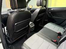 Volkswagen Tiguan 2.0 TSI R-Line SUV 5dr Petrol DSG 4Motion Euro 6 (s/s) (180 ps) 