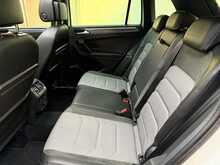 Volkswagen Tiguan 2.0 TSI R-Line SUV 5dr Petrol DSG 4Motion Euro 6 (s/s) (180 ps) 