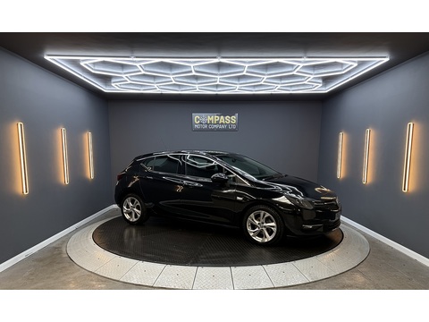 1.2 Turbo SRi Hatchback 5dr Petrol Manual Euro 6 (s/s) (145 ps)