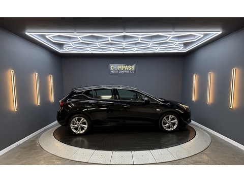 1.2 Turbo SRi Hatchback 5dr Petrol Manual Euro 6 (s/s) (145 ps)