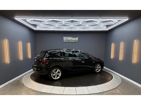 1.2 Turbo SRi Hatchback 5dr Petrol Manual Euro 6 (s/s) (145 ps)