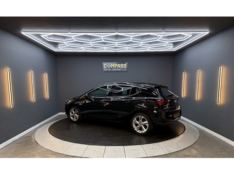 1.2 Turbo SRi Hatchback 5dr Petrol Manual Euro 6 (s/s) (145 ps)