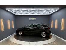 Vauxhall Astra 1.2 Turbo SRi Hatchback 5dr Petrol Manual Euro 6 (s/s) (145 ps) 