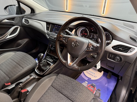 1.2 Turbo SRi Hatchback 5dr Petrol Manual Euro 6 (s/s) (145 ps)