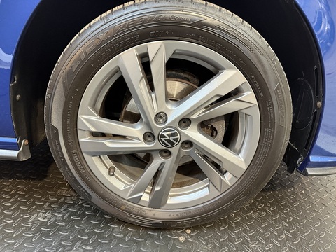 1.0 TSI R-Line Hatchback 5dr Petrol Manual Euro 6 (s/s) (95 ps)