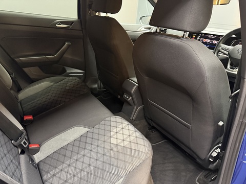 1.0 TSI R-Line Hatchback 5dr Petrol Manual Euro 6 (s/s) (95 ps)