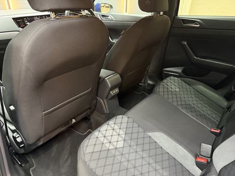 1.0 TSI R-Line Hatchback 5dr Petrol Manual Euro 6 (s/s) (95 ps)