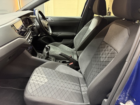 1.0 TSI R-Line Hatchback 5dr Petrol Manual Euro 6 (s/s) (95 ps)