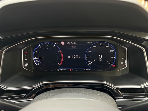 1.0 TSI R-Line Hatchback 5dr Petrol Manual Euro 6 (s/s) (95 ps)