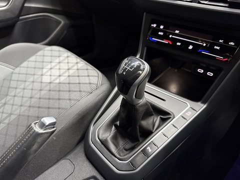 1.0 TSI R-Line Hatchback 5dr Petrol Manual Euro 6 (s/s) (95 ps)