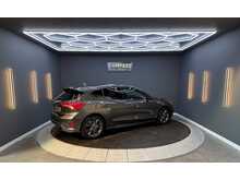 Ford Focus 1.5 EcoBlue ST-Line Hatchback 5dr Diesel Manual Euro 6 (s/s) (120 ps) 
