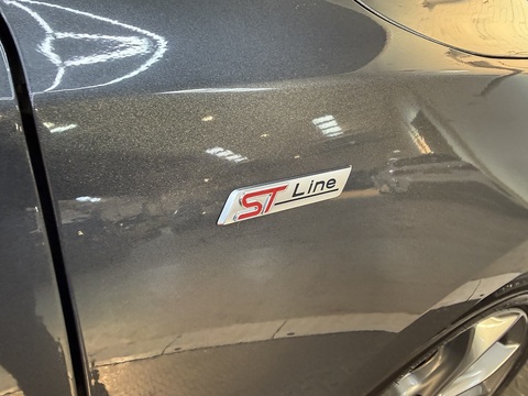 1.5 EcoBlue ST-Line Hatchback 5dr Diesel Manual Euro 6 (s/s) (120 ps)