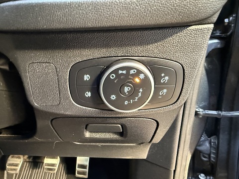 1.5 EcoBlue ST-Line Hatchback 5dr Diesel Manual Euro 6 (s/s) (120 ps)