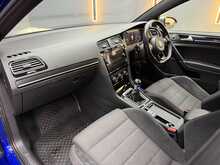Volkswagen Golf TSI BlueMotion Tech R 