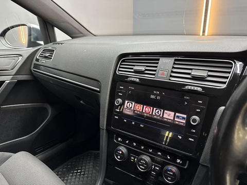 2.0 TSI BlueMotion Tech R Hatchback 5dr Petrol Manual 4Motion Euro 6 (s/s) (310 ps)
