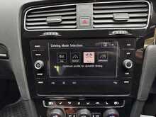 Volkswagen Golf TSI BlueMotion Tech R 