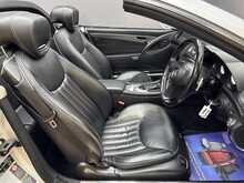 Mercedes-Benz SL 3.5 SL350 Convertible 2dr Petrol 7G-Tronic (236 g/km, 315 bhp) 
