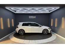 Volkswagen Golf 2.0 TSI R Hatchback 5dr Petrol DSG 4Motion Euro 6 (s/s) (300 ps) 