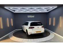 Volkswagen Golf 2.0 TSI R Hatchback 5dr Petrol DSG 4Motion Euro 6 (s/s) (300 ps) 
