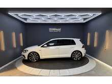 Volkswagen Golf 2.0 TSI R Hatchback 5dr Petrol DSG 4Motion Euro 6 (s/s) (300 ps) 