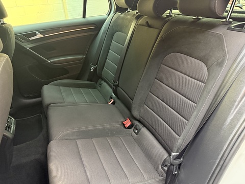 2.0 TSI R Hatchback 5dr Petrol DSG 4Motion Euro 6 (s/s) (300 ps)