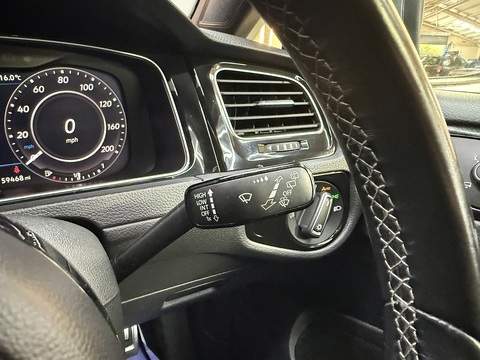 2.0 TSI R Hatchback 5dr Petrol DSG 4Motion Euro 6 (s/s) (300 ps)