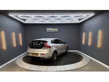 Volvo V40 1.6 D2 R-Design Nav Hatchback 5dr Diesel Manual Euro 5 (s/s) (115 ps) 