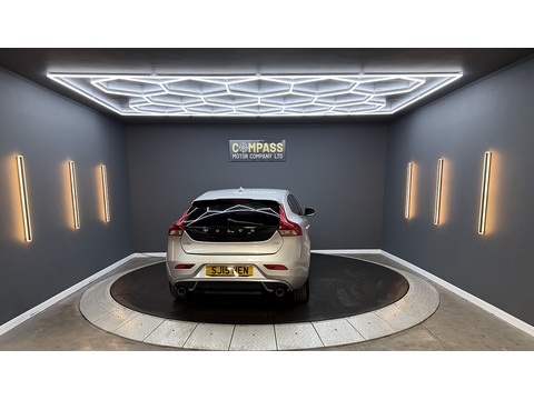 1.6 D2 R-Design Nav Hatchback 5dr Diesel Manual Euro 5 (s/s) (115 ps)