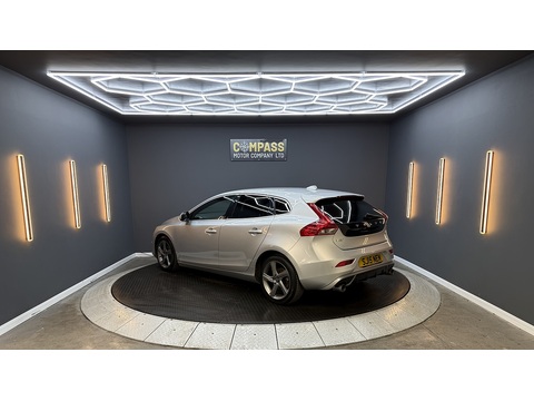 1.6 D2 R-Design Nav Hatchback 5dr Diesel Manual Euro 5 (s/s) (115 ps)