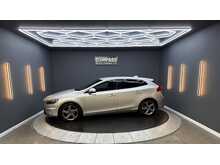 Volvo V40 1.6 D2 R-Design Nav Hatchback 5dr Diesel Manual Euro 5 (s/s) (115 ps) 