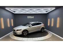 Volvo V40 1.6 D2 R-Design Nav Hatchback 5dr Diesel Manual Euro 5 (s/s) (115 ps) 