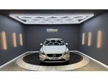Volvo V40 1.6 D2 R-Design Nav Hatchback 5dr Diesel Manual Euro 5 (s/s) (115 ps) 