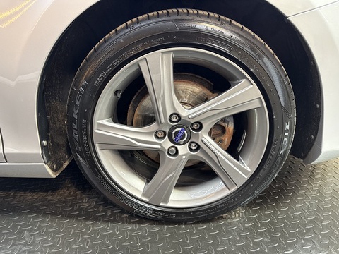 1.6 D2 R-Design Nav Hatchback 5dr Diesel Manual Euro 5 (s/s) (115 ps)