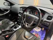 Volvo V40 1.6 D2 R-Design Nav Hatchback 5dr Diesel Manual Euro 5 (s/s) (115 ps) 
