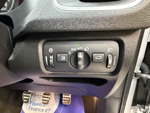 1.6 D2 R-Design Nav Hatchback 5dr Diesel Manual Euro 5 (s/s) (115 ps)