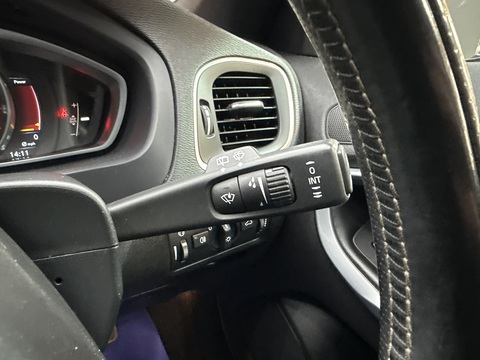1.6 D2 R-Design Nav Hatchback 5dr Diesel Manual Euro 5 (s/s) (115 ps)