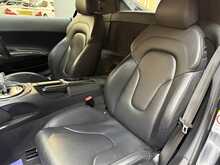Audi R8 FSI V10 